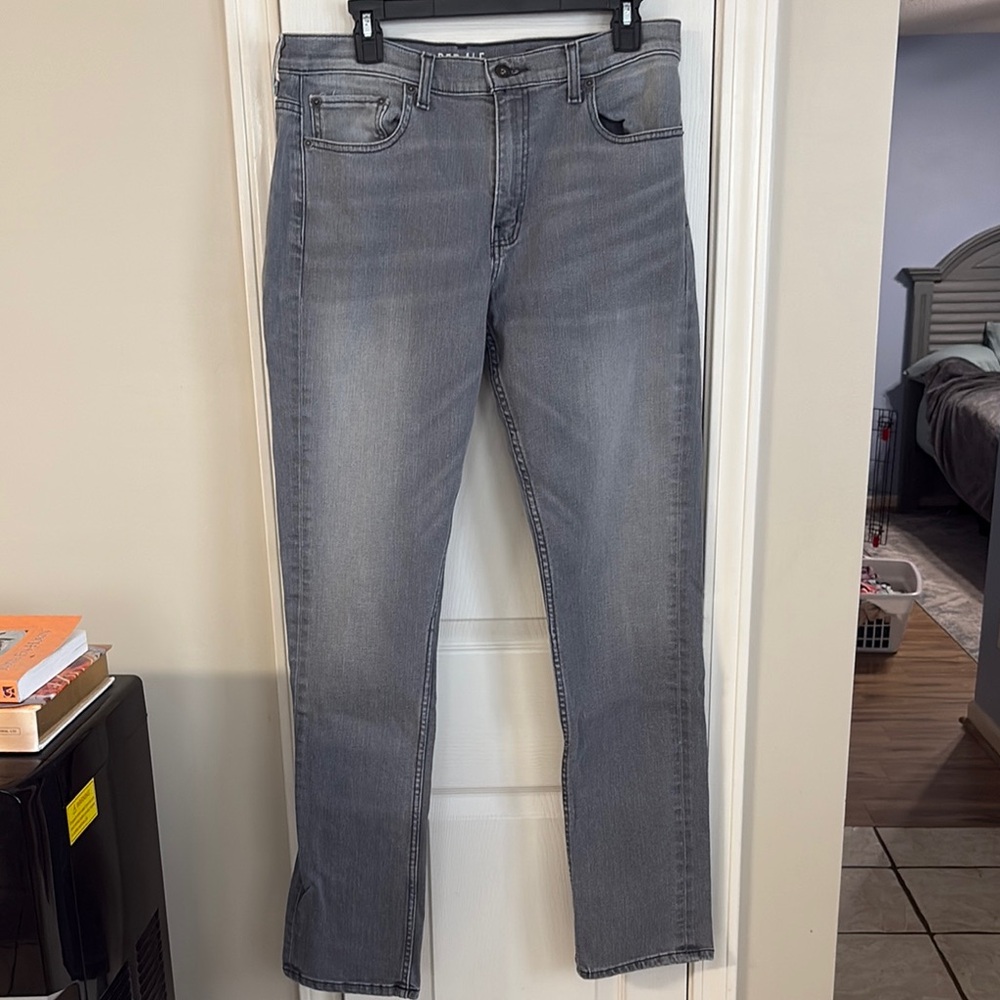 Slim Fit Red Ale Gray Jeans